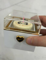 Schmuck-Box mit Kerze